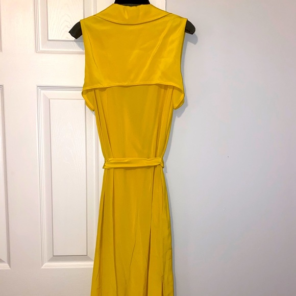 DVF sleeveless shirt midi dress - Picture 2 of 3
